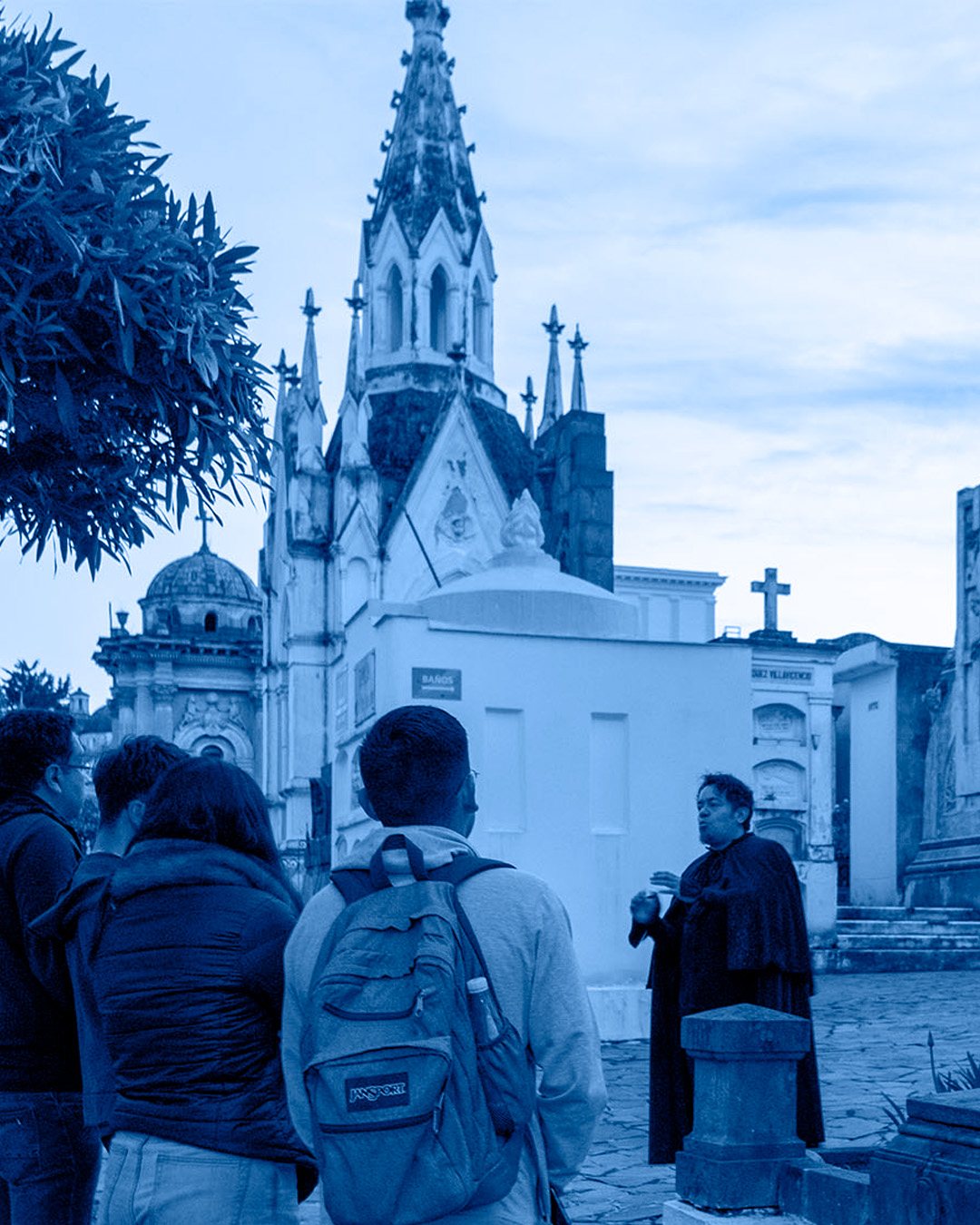 Historias de amor y terror en el Cementerio de San Diego